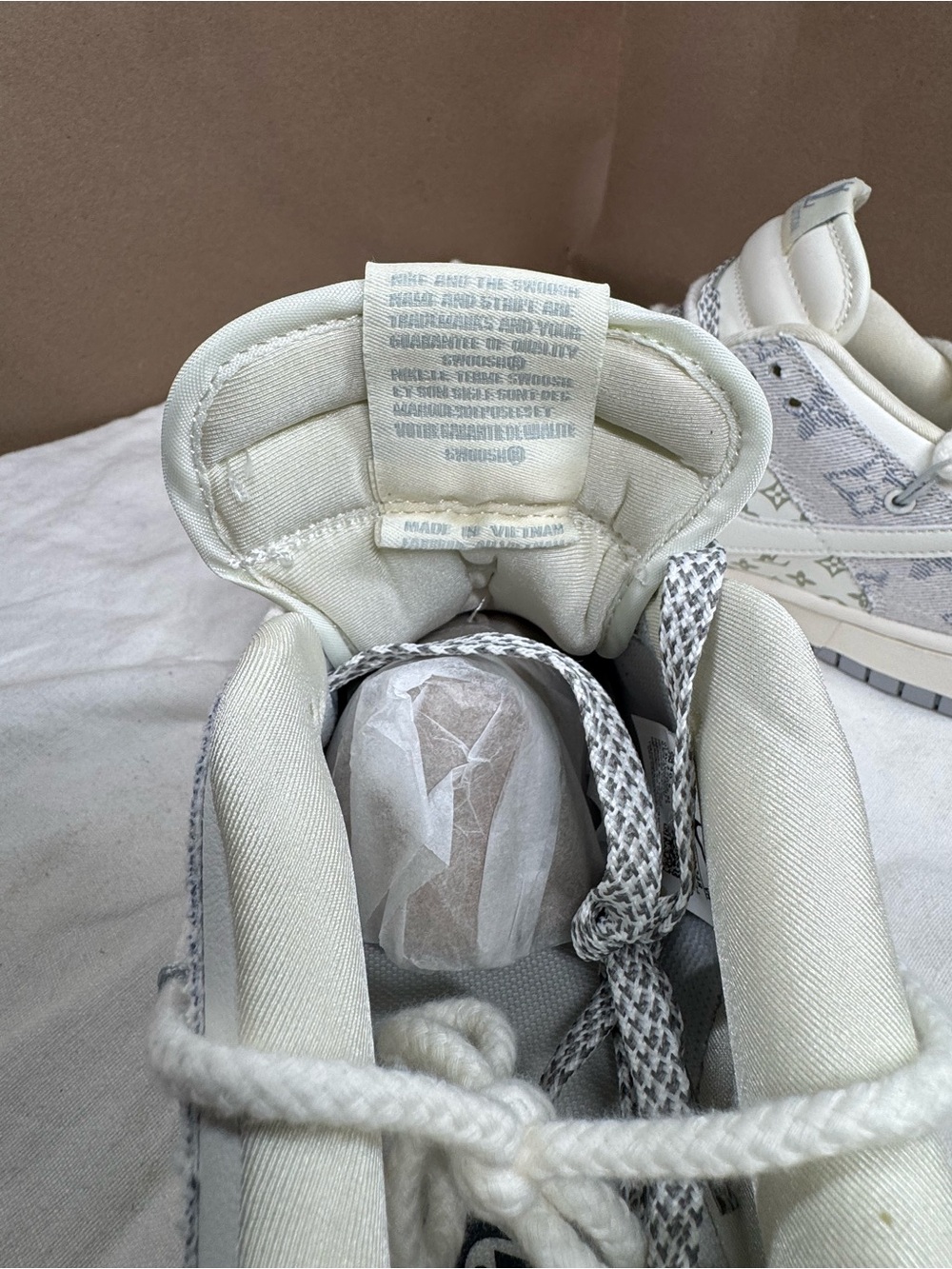 Louis Vuitton Men’s White and Light Gray Monogram Sneakers - Picture 4 of 6